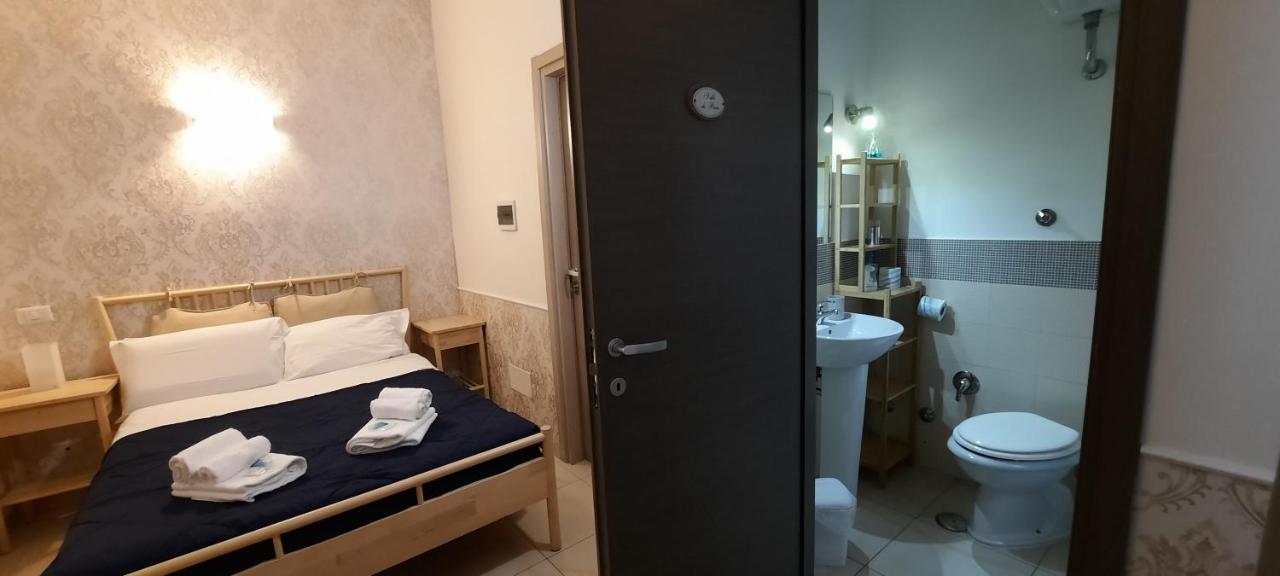 Aurelio Deluxe Rooms Рим Екстериор снимка