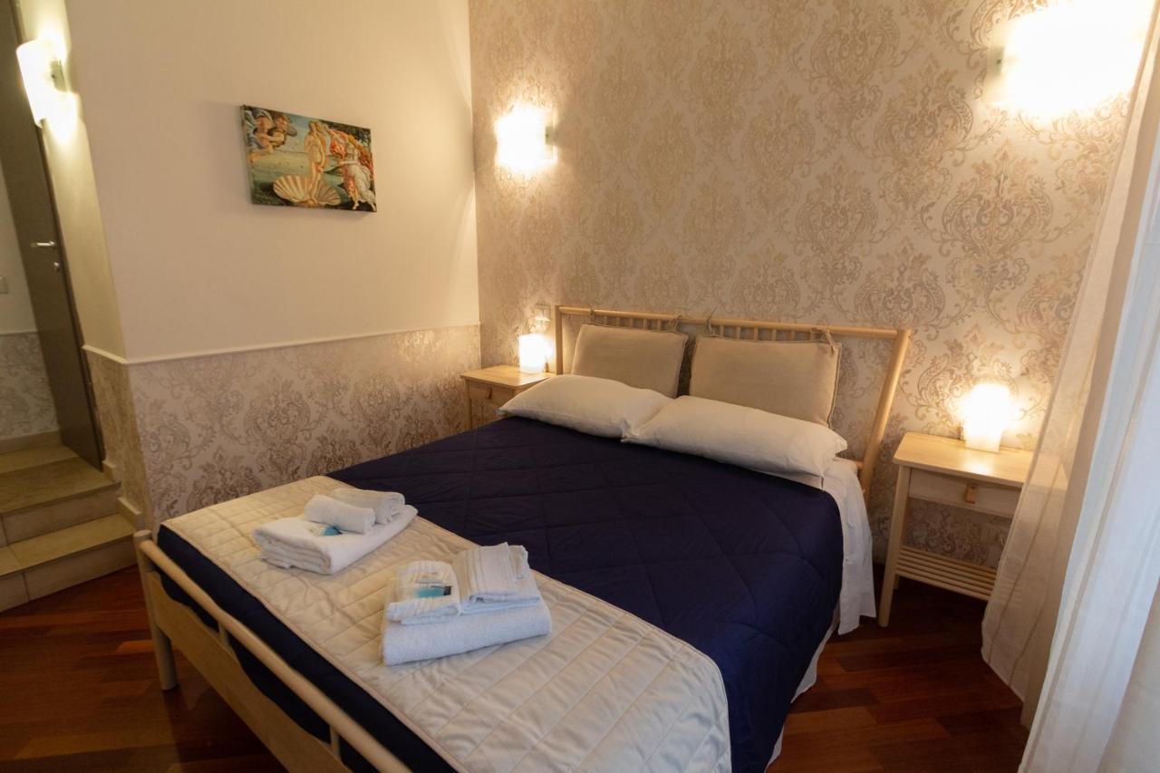 Aurelio Deluxe Rooms Рим Екстериор снимка
