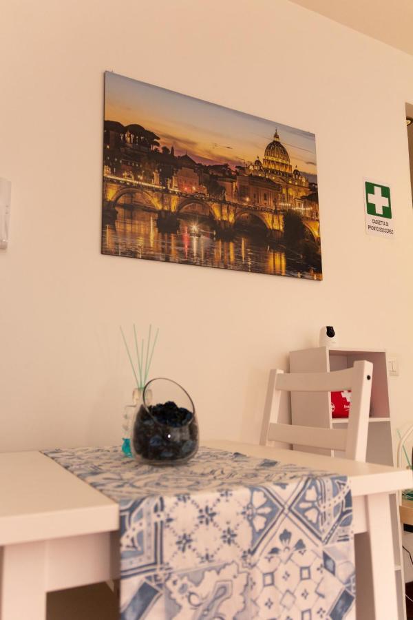 Aurelio Deluxe Rooms Рим Екстериор снимка