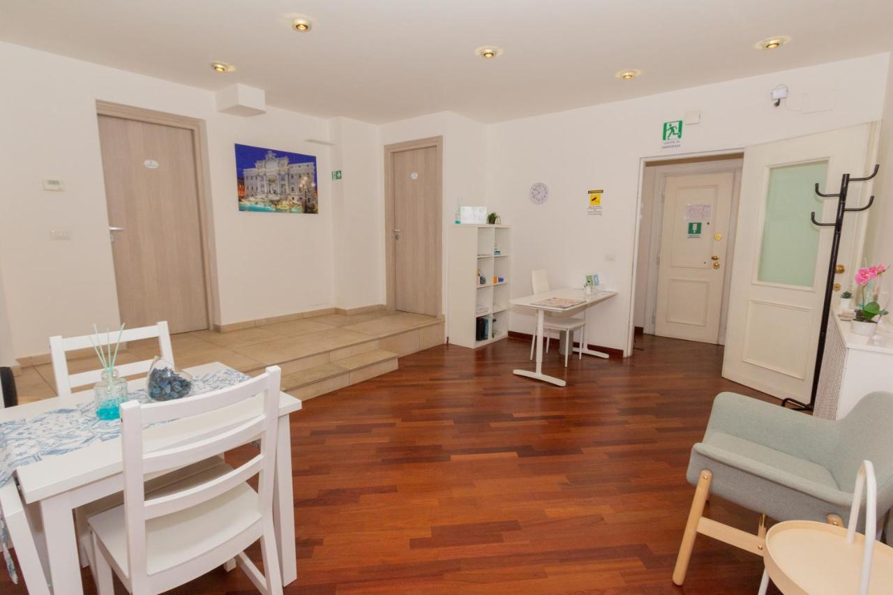 Aurelio Deluxe Rooms Рим Екстериор снимка