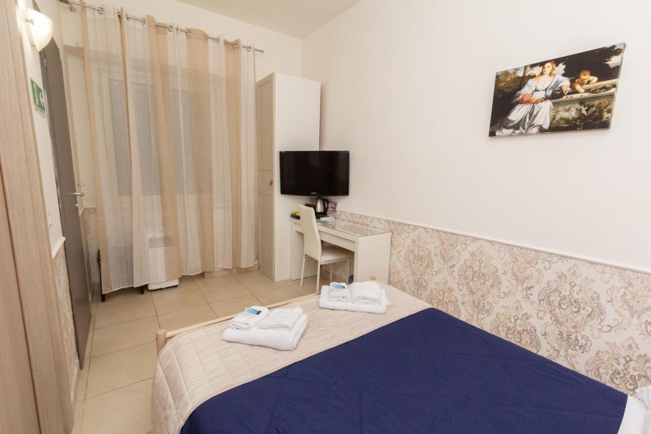 Aurelio Deluxe Rooms Рим Екстериор снимка