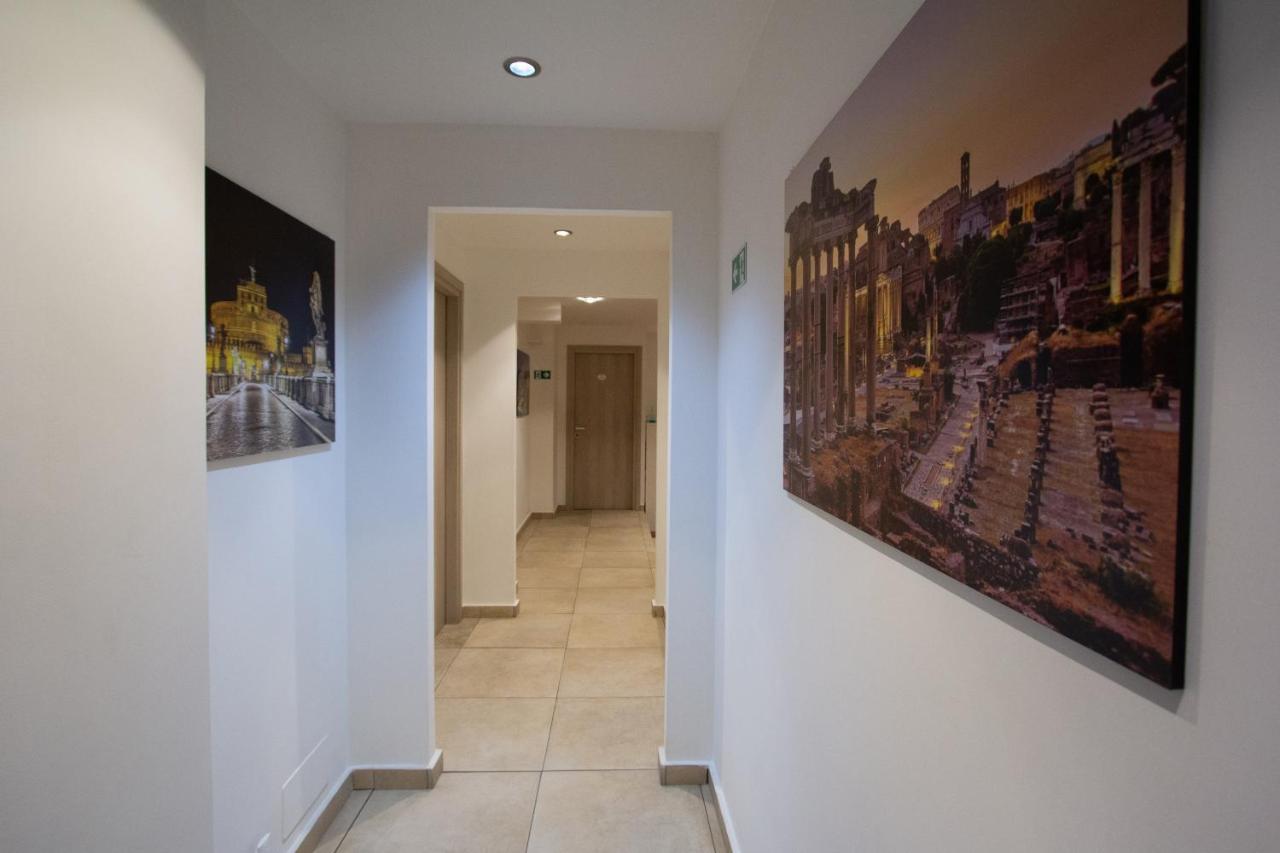 Aurelio Deluxe Rooms Рим Екстериор снимка