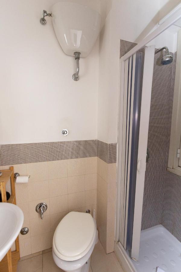 Aurelio Deluxe Rooms Рим Екстериор снимка